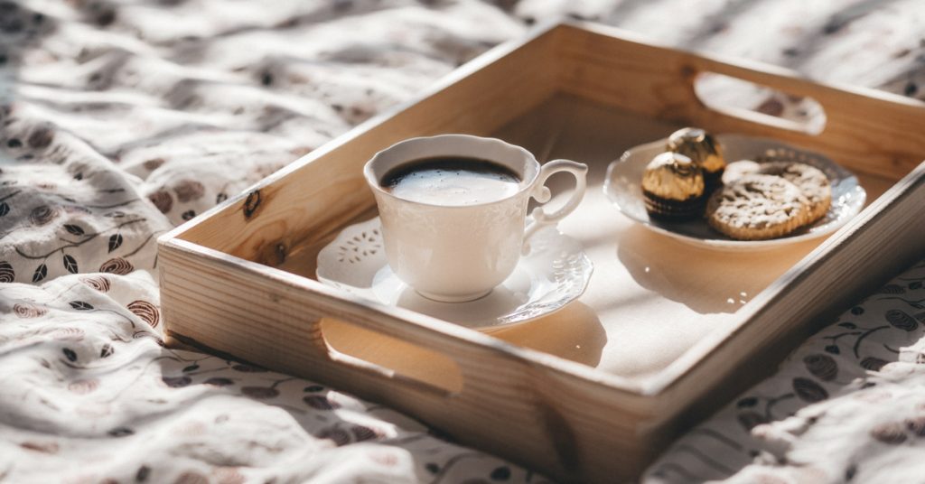 What Are the Uses of a Serving Tray and Why Should I Get One?