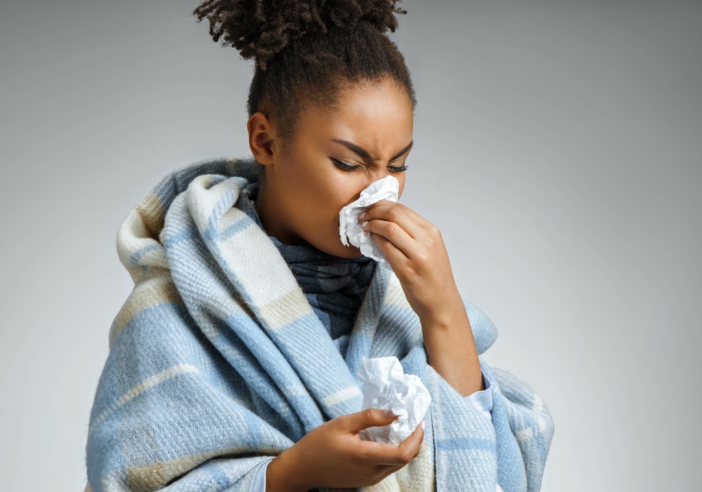 What are some homeopathic remedies for colds?